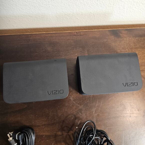 Vizio Surround Sound Speakers - Set of 2 - Picture 1 of 5
